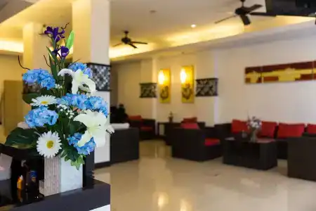 Star Patong - 6