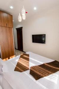 Diyor Gold - 41