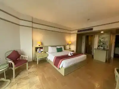 Cholchan Pattaya Beach Resort - Sha Extra Plus - 60
