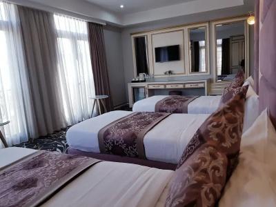 Gold Tbilisi - 14