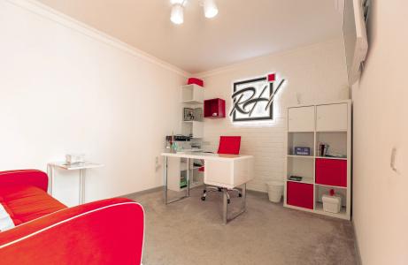 RedHouse - 19