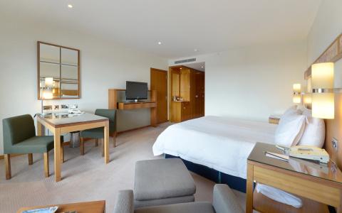 Canary Riverside Plaza - 61
