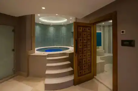 The Superior Suites Batisehir - 11