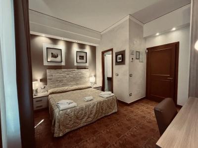 Alinari - 4