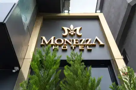 Monezza - 0