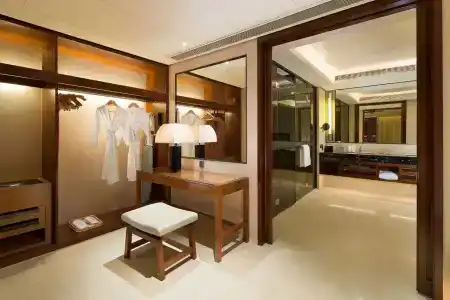 Crowne Plaza Sanya City Center, An Ihg - 58