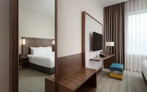 Courtyard by Marriott Baku - 17
