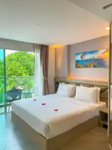 Araya Beach Patong - 91