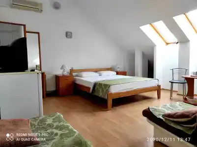 Приморский дворик - 51