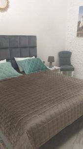 Silver House - 61