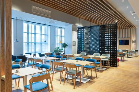 Holiday Inn Express - Turan - 24