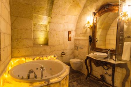 Solo Cave Suites - 62