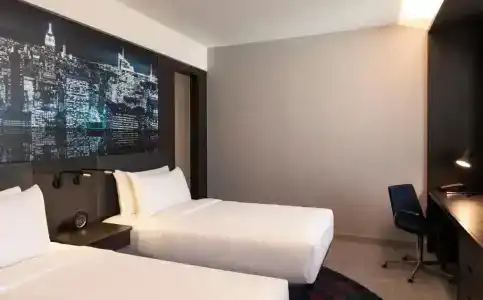 Aloft Dubai Creek - 6