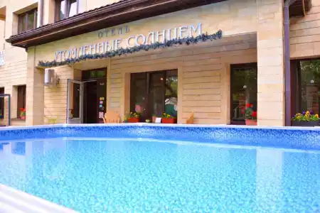 Утомленные Солнцем - 0