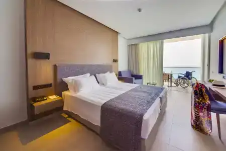 Cavo Maris Beach - 10