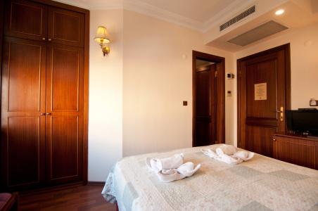 Emine Sultan - 8