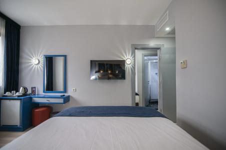 Lapis Inn & Spa ( Ex. Ambassador) - 12