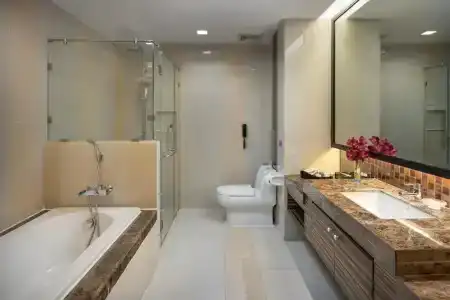 The Berkeley Pratunam - 65