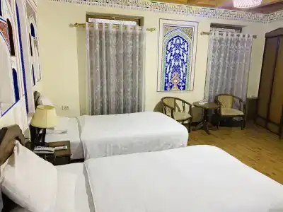 Fatima Boutique - 57