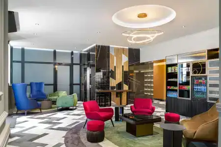 The Basilian Minsk, Curio Collection By Hilton - 6