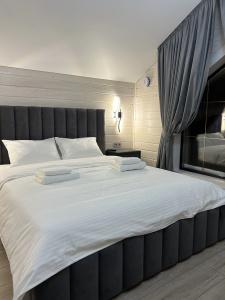 BushHouse Luxe - 8