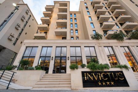Invictus - 9