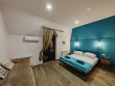 Blur Inn Gallery - 5
