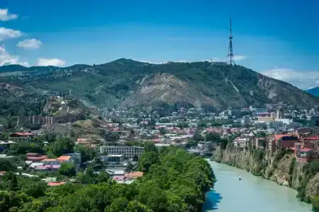Golden Tulip Design Tbilisi - 3