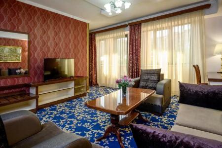 Royal Plaza - 15