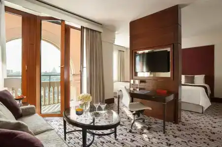 Four Seasons Hotel Moscow - 1