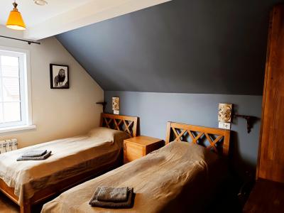 Кызыл-Котёк - 112