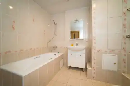 2к квартира на АМЗ - 5