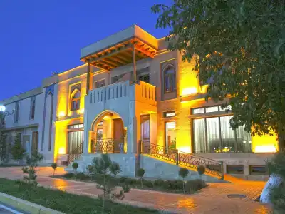 Караван Плаза - 0