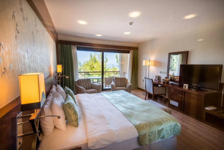 Korineum Golf & Beach Resort - 1