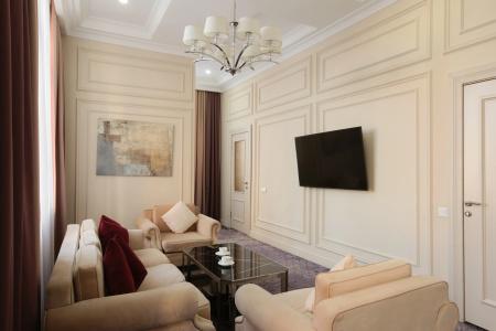 Madison Ave Bishkek - 46