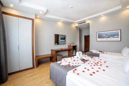 Center Hill Suites - 75