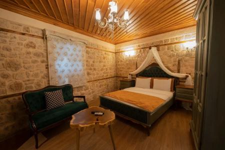 White Garden-Adult Only - 49