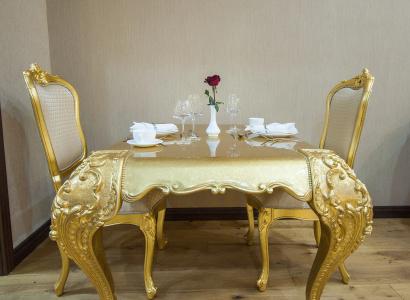 Royal Residence - 255