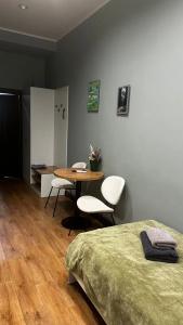 Evergreen Apart - 13