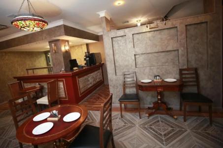 West Inn - 15