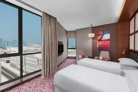 Four Points by Sheraton - 15