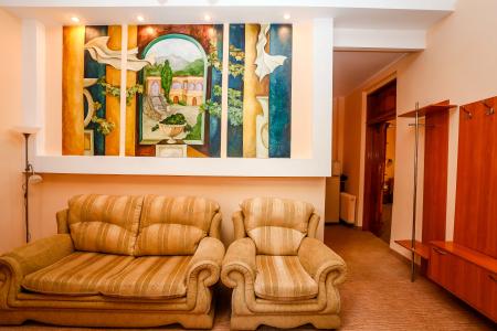 Алуштинский - 17