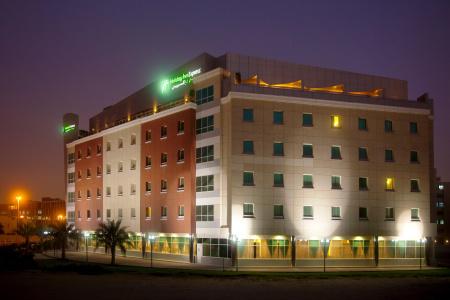 Holiday Inn Express Dubai Internet City, an IHG - 7