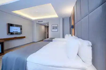 Center Hill Suites - 33