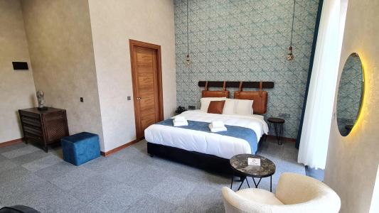 TownHouse - 123