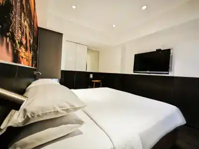 Galleria 12 Sukhumvit Bangkok by Compass Hospitality - SHA Extra Plus - 5