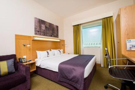 Holiday Inn Express Dubai Airport, An Ihg - 12