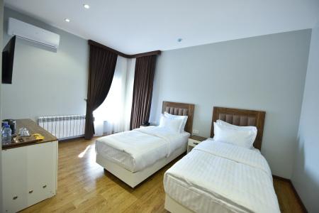 Sato Tashkent - 12