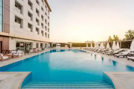 Grand Pasha & Spa Kyrenia - 3