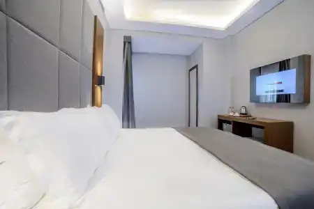 Center Hill Suites - 26